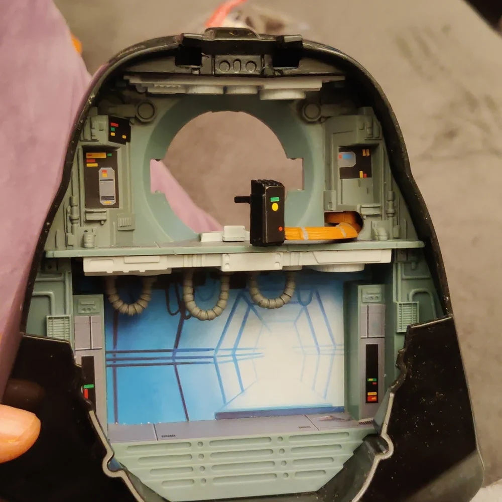 Star Wars Micro Machines Darth Vader/Bespin Transforming Head Playset - Picture 5 of 6